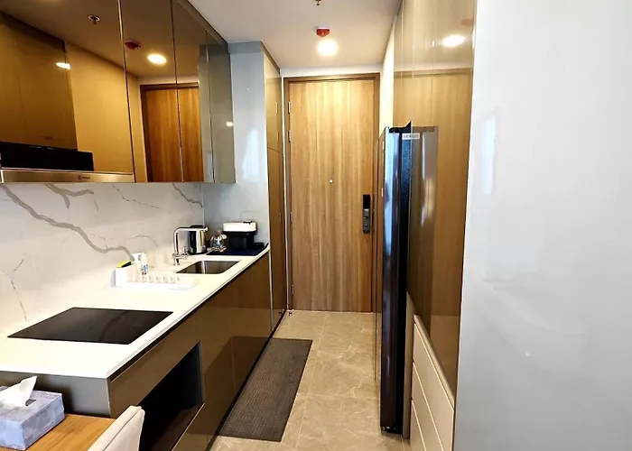 Brand New 2 Bedroom Near Paragon Holiday home Bangkok