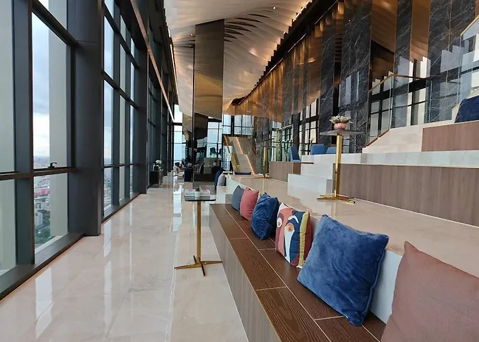 Brand New 2 Bedroom Near Paragon * Bangkok